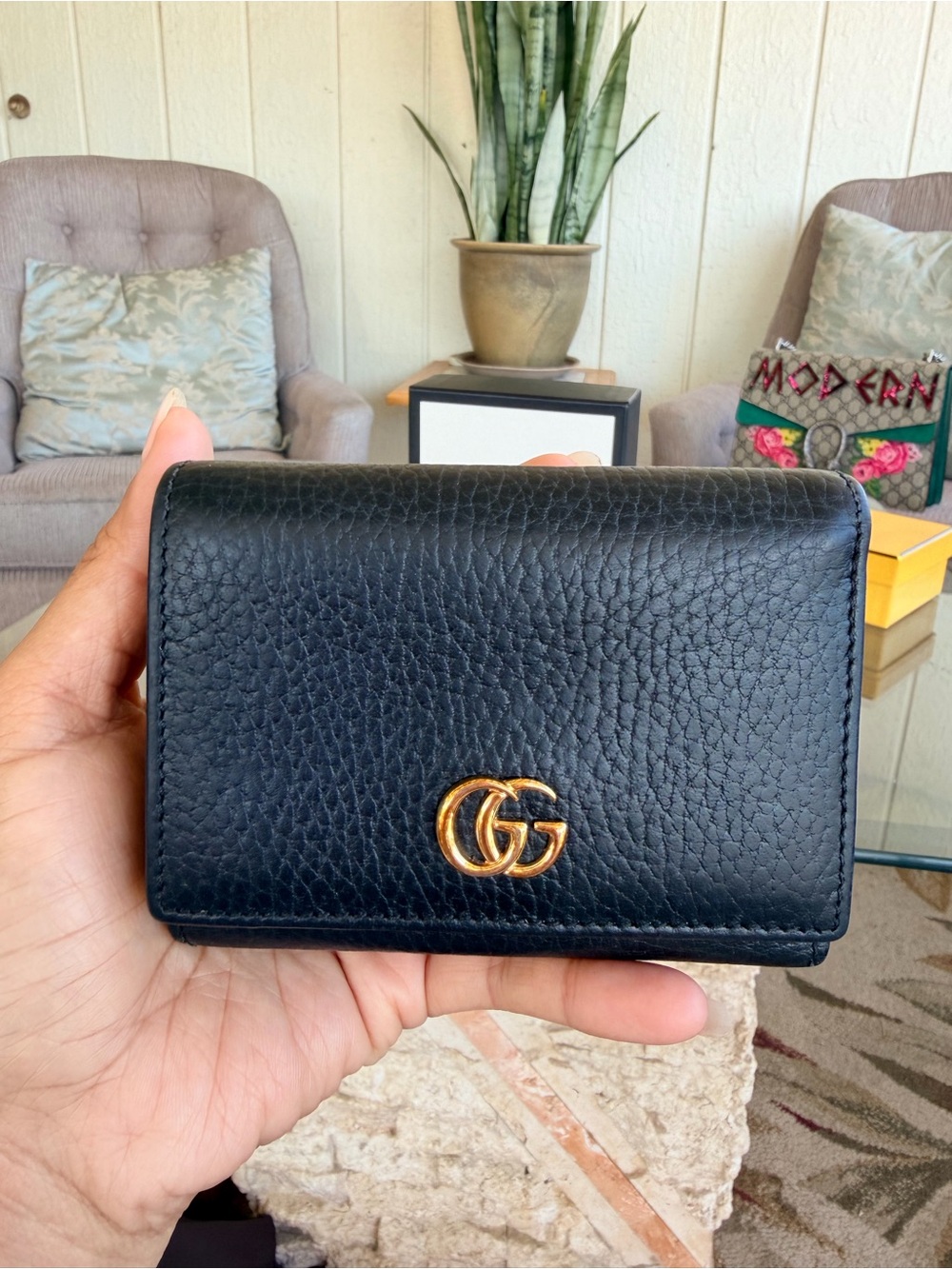 Sold!!!Gucci compact wallet💝💝💝 - Picture 3 of 9